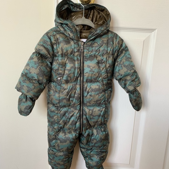 Burberry baby warm down padded bodysuit6 M